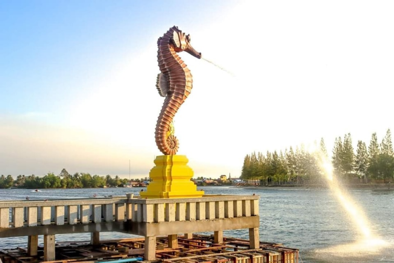 Kompot’s Seahorse Fountain Makes a Splash